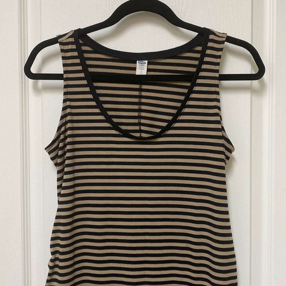 Old Navy Maternity Maxi Dress
